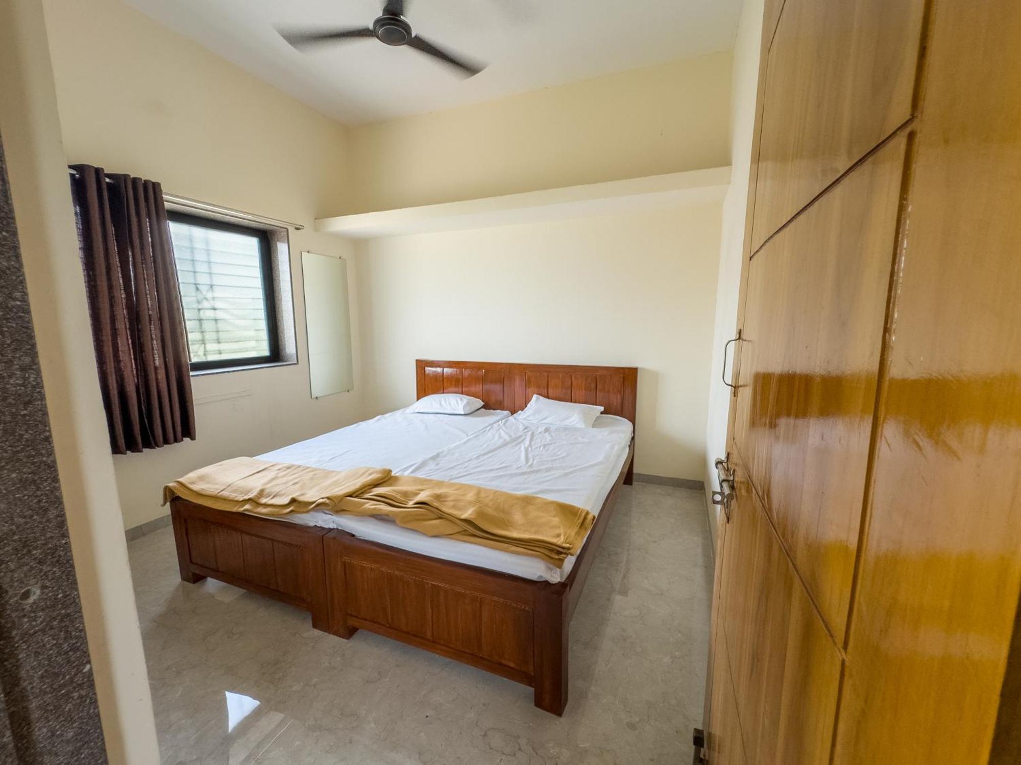 Punekar Bhavan Akalkot Zimmer foto