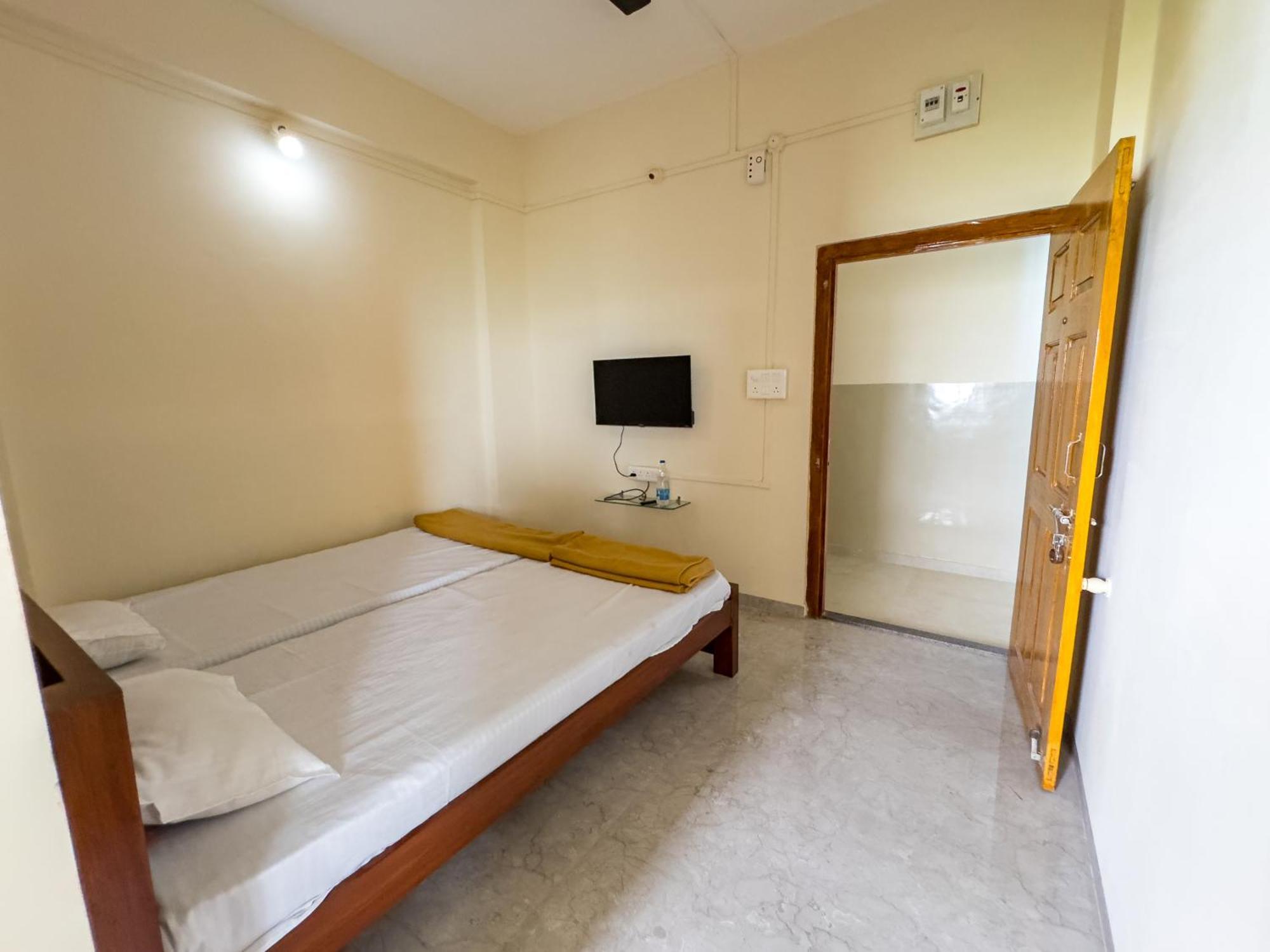 Punekar Bhavan Akalkot Zimmer foto